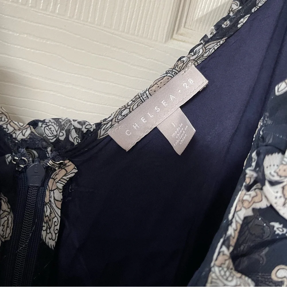 CHELSEA 28 - Spaghetti Strap Navy Paisley Floral Ruffle Mini Dress Size Large - Picture 7 of 7
